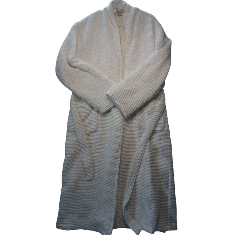 pottery barn robe size L waffle weave white bathrobe